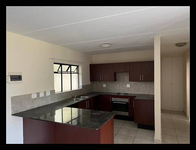 2 BEDROOM APARTMENT FOR SALE IN BOKSBURG